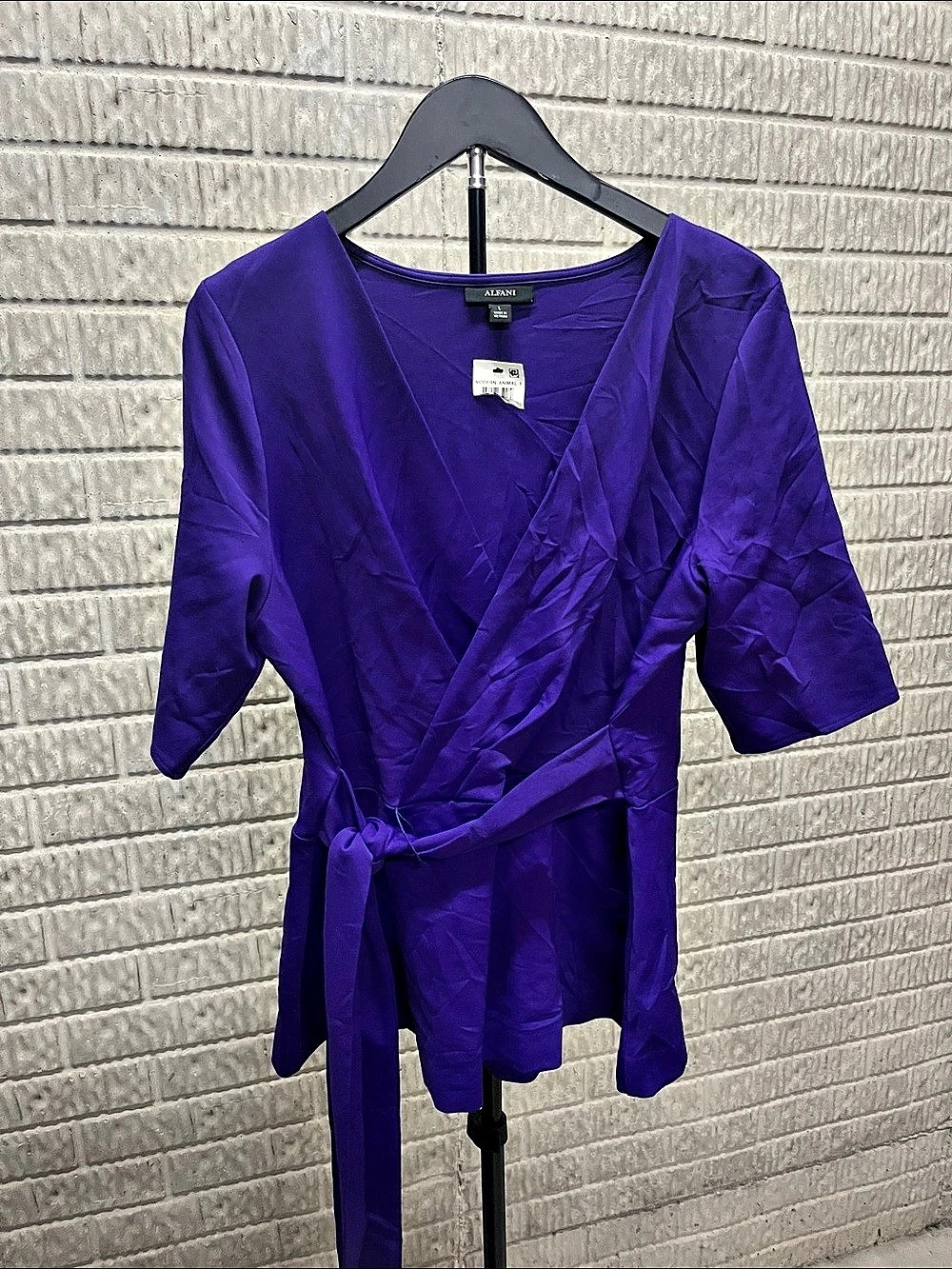 Alfani Wrap Blouse in Purple Size Large Like New